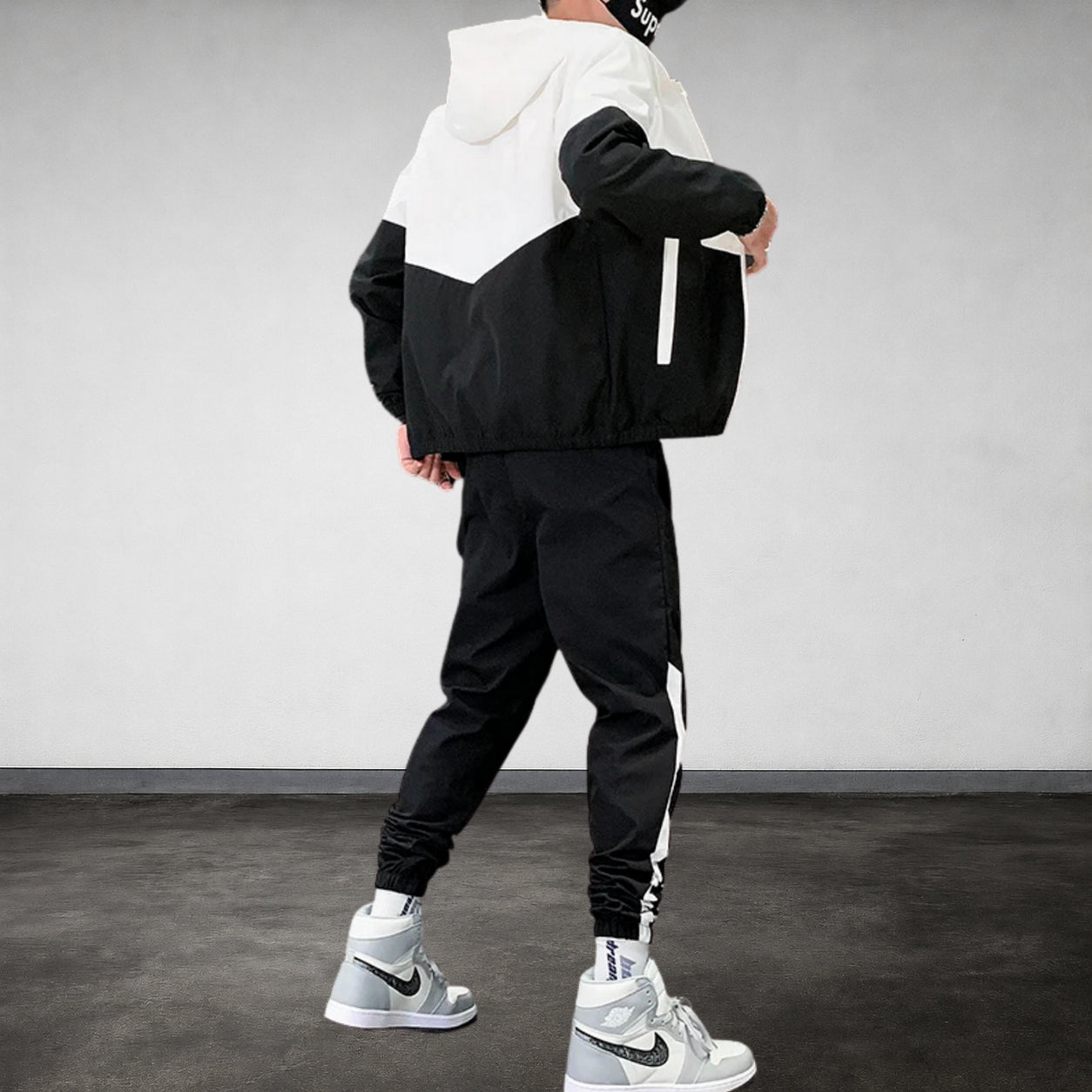 Ensemble Two Tone
